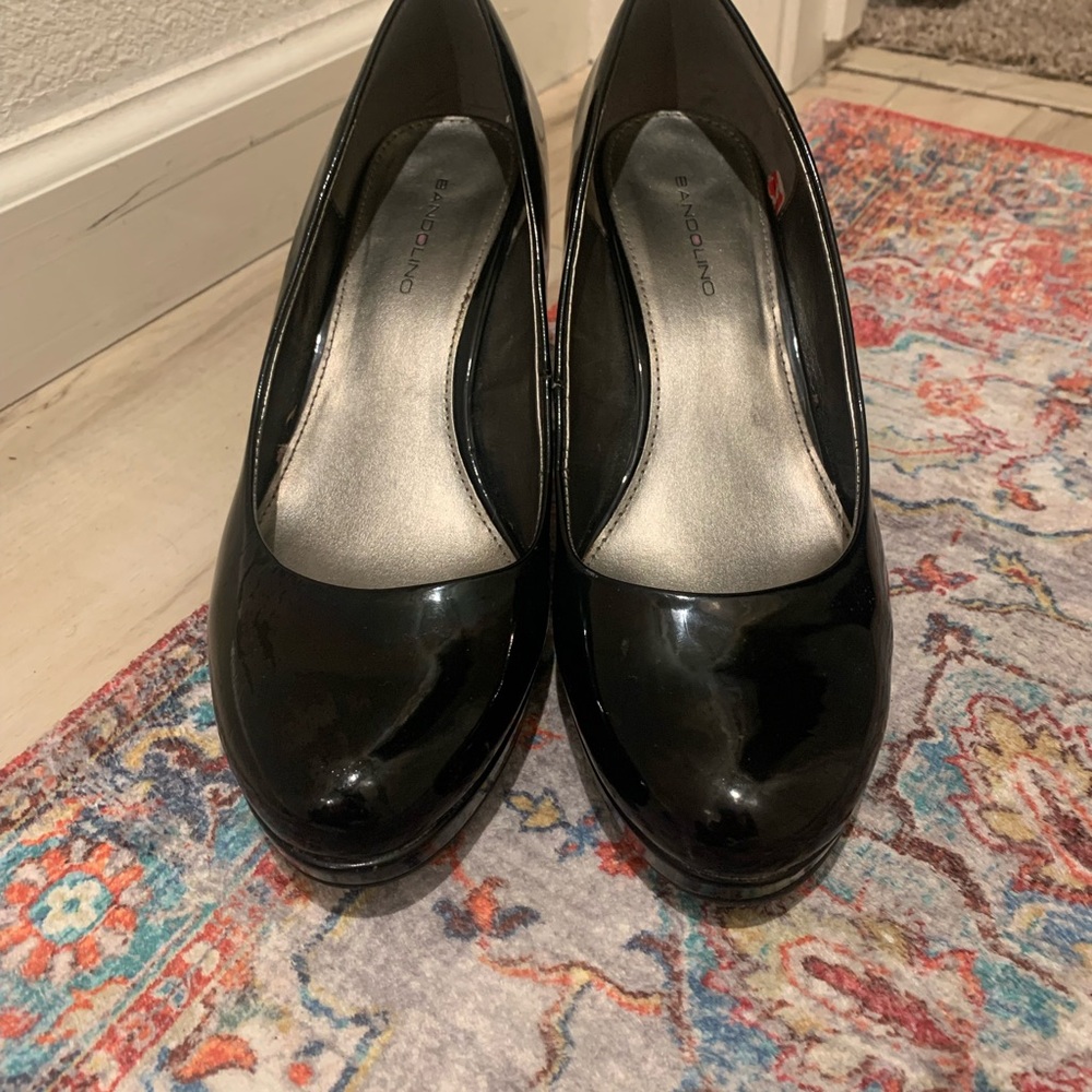 Bandolino Glossy Black Heels